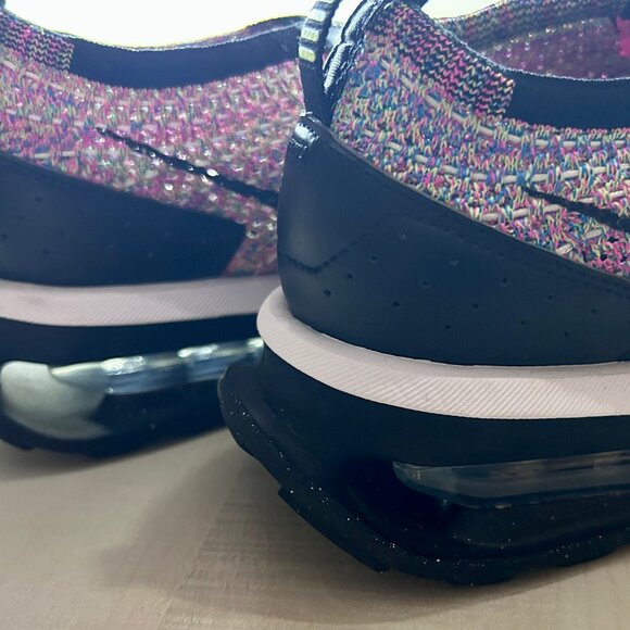 100887 Nike Air Zoom Mariah Flyknit Racer Multicolor 8 **USED** - Picture 2 of 4